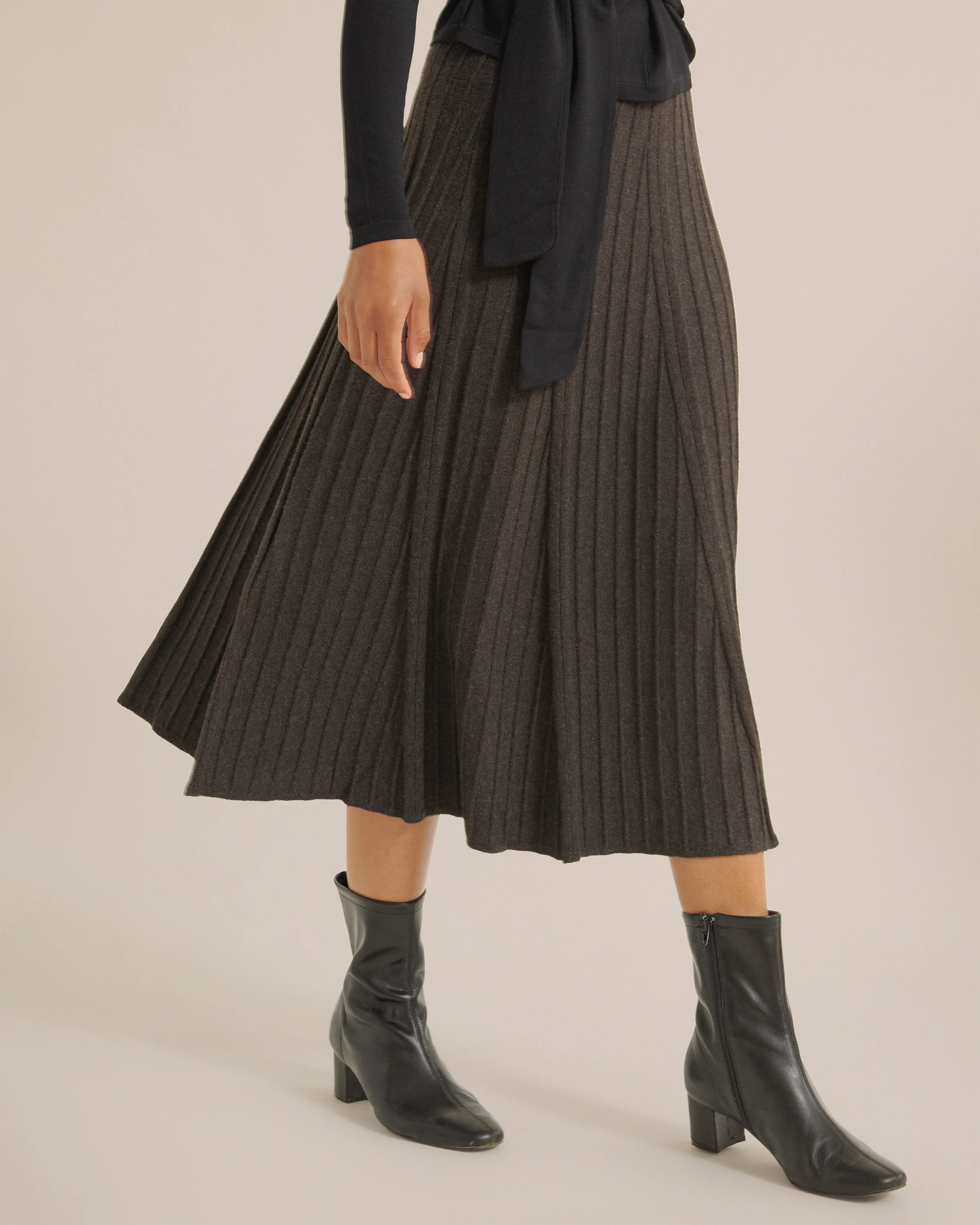 Tilda Pleated Midi Skirt